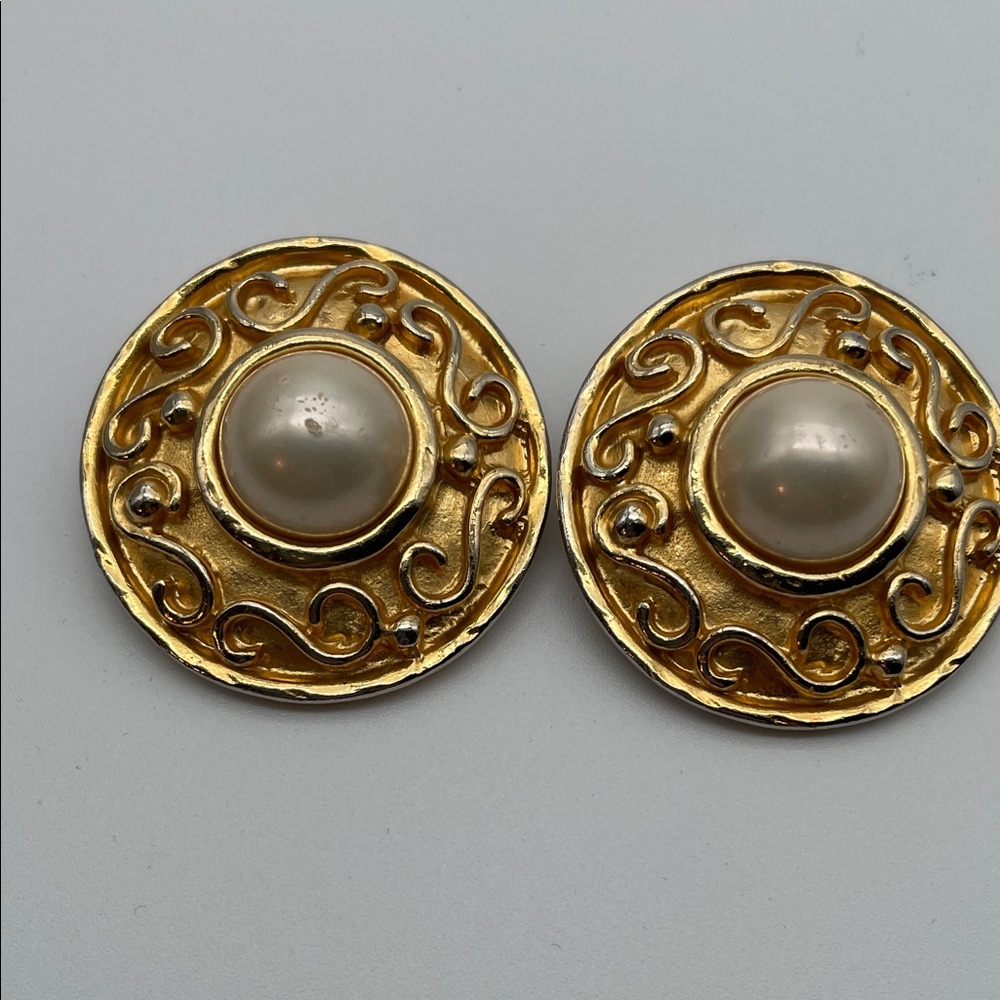 Erwin Pearl Ornate Gold and Faux Pearl Stud Earrings